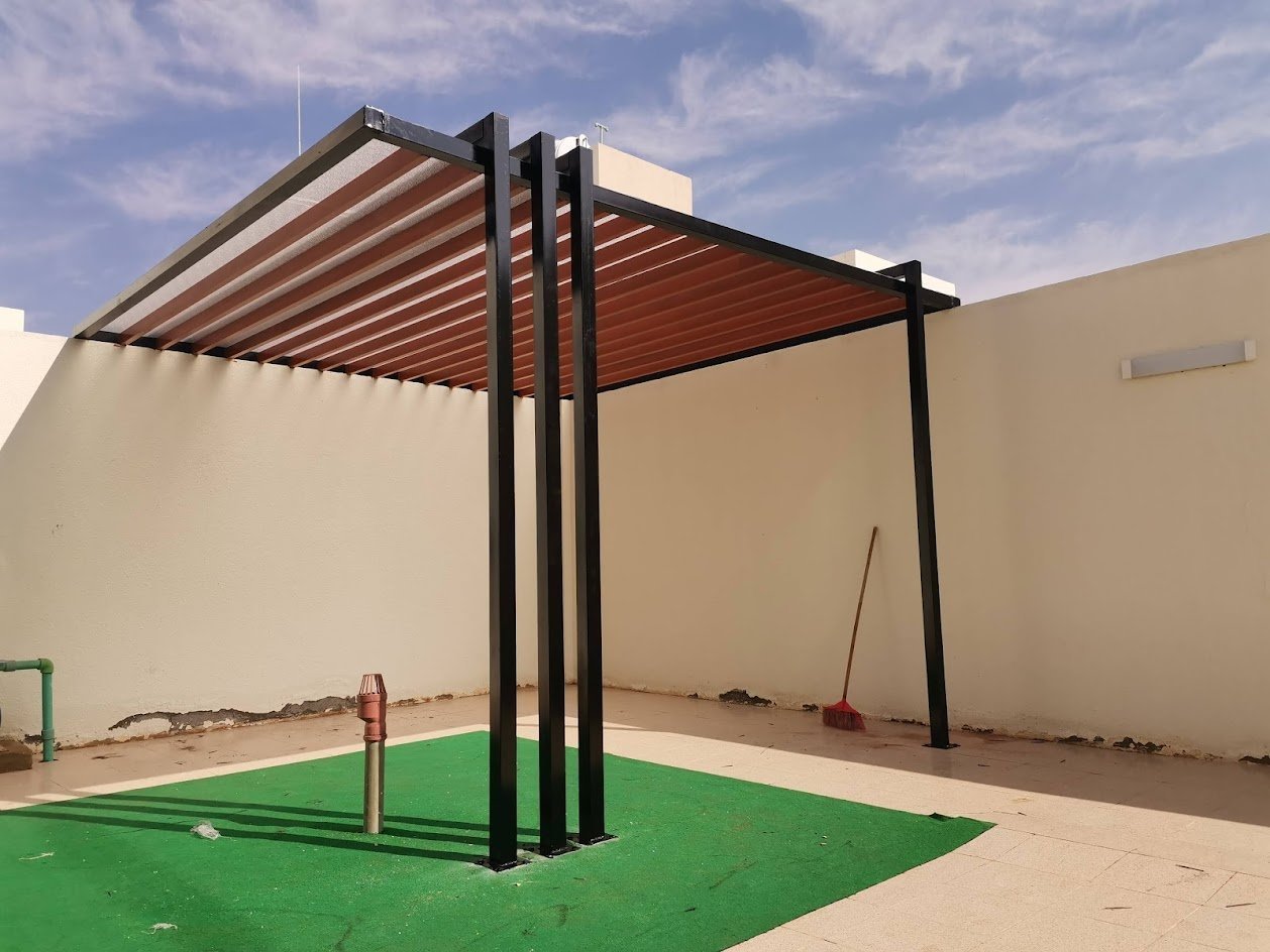 مظلات وسواتر تلال النهضة