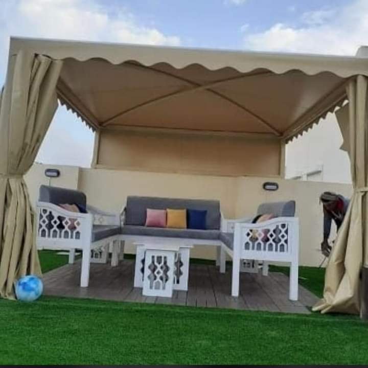 مظلات وسواتر تلال النهضة