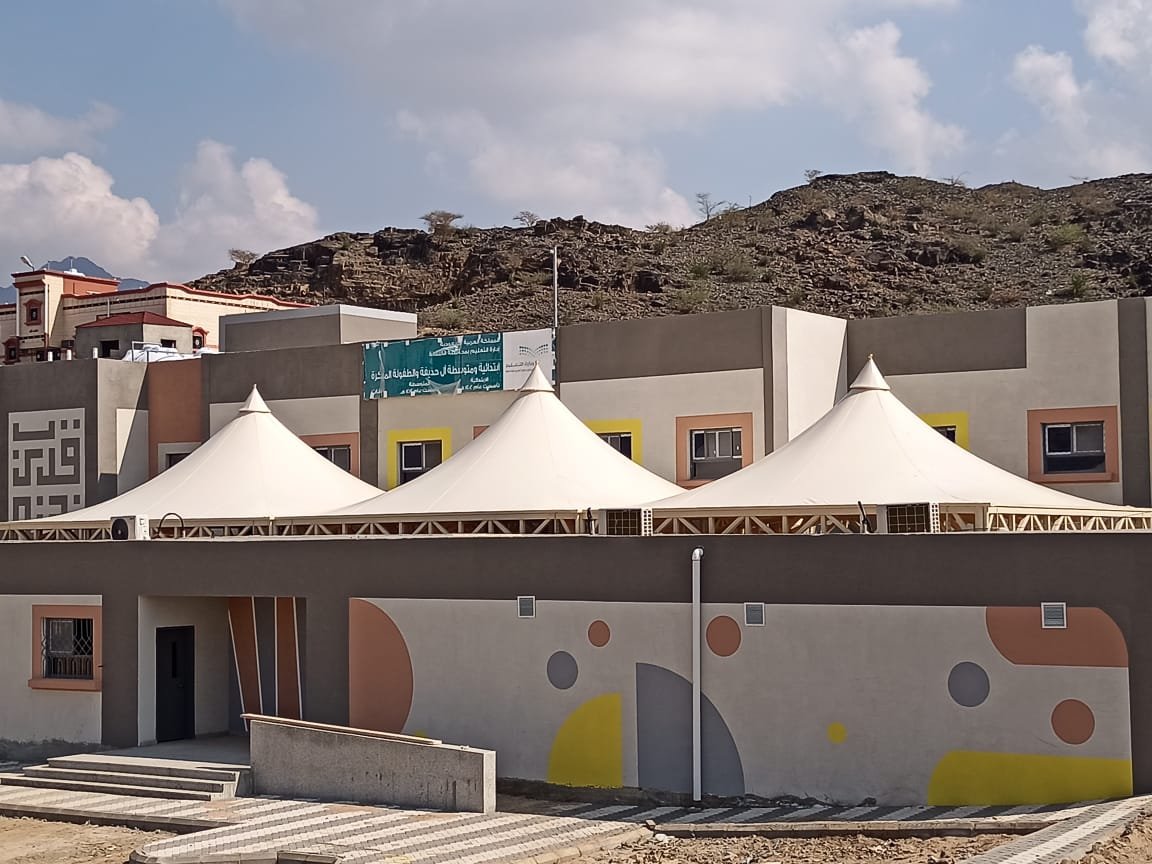 مظلات مدارس