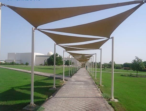 مظلات سيارات