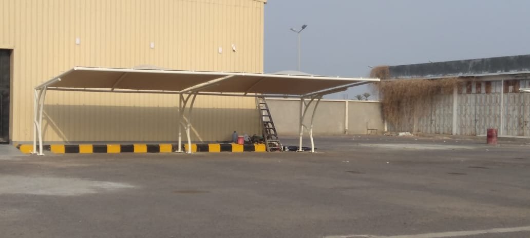 مظلات سيارات