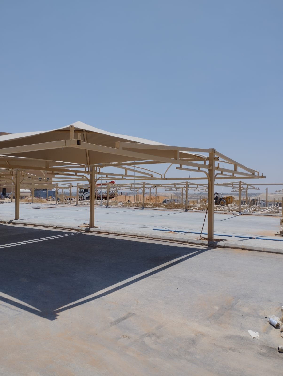 مظلات سيارات