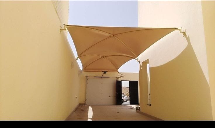 مظلات وسواتر تلال النهضة